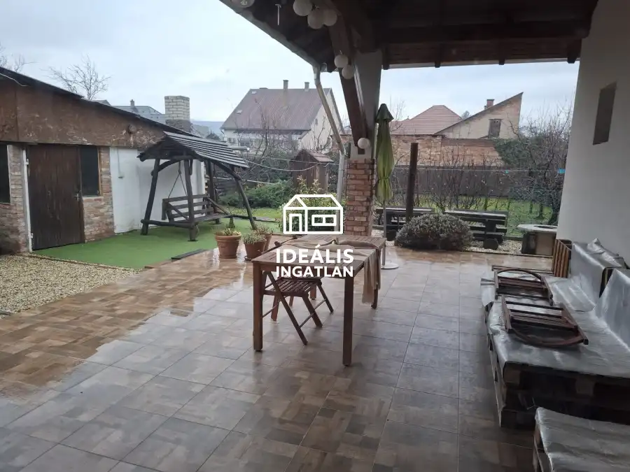 eladó családi ház, Miskolc