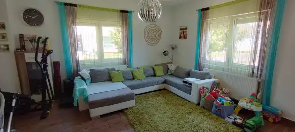 Eladó családi ház, Poroszló 3 szoba 86 m² 39 M Ft