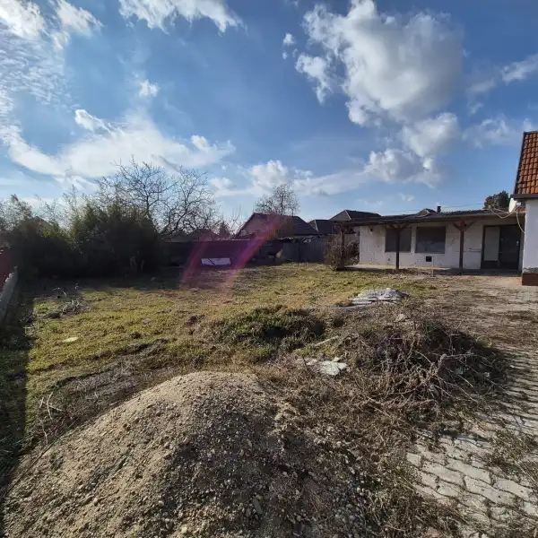Eladó családi ház, Poroszló 3 szoba 80 m² 13.2 M Ft