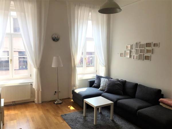 eladó téglalakás, Budapest, V. kerület