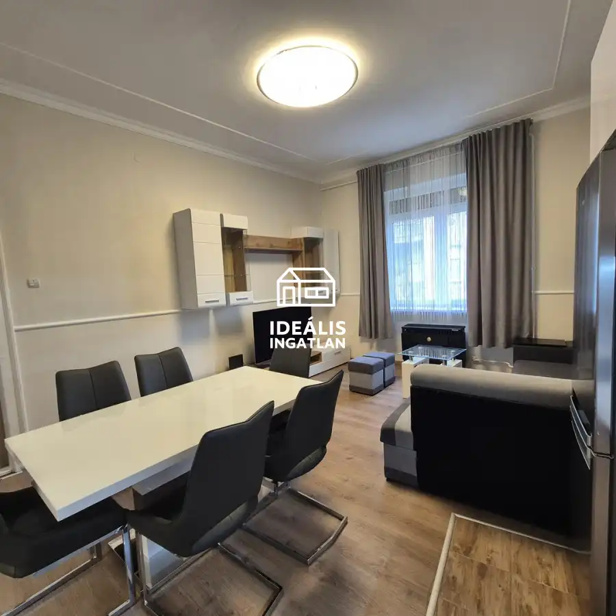 eladó téglalakás, Miskolc