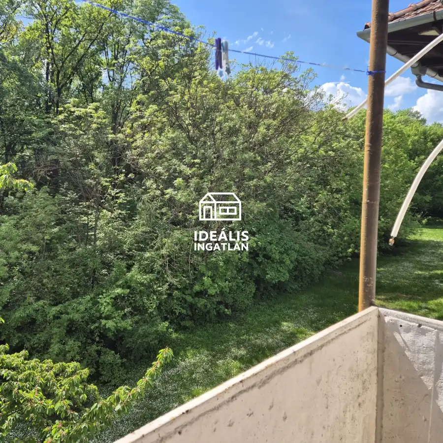 eladó téglalakás, Tiszaújváros