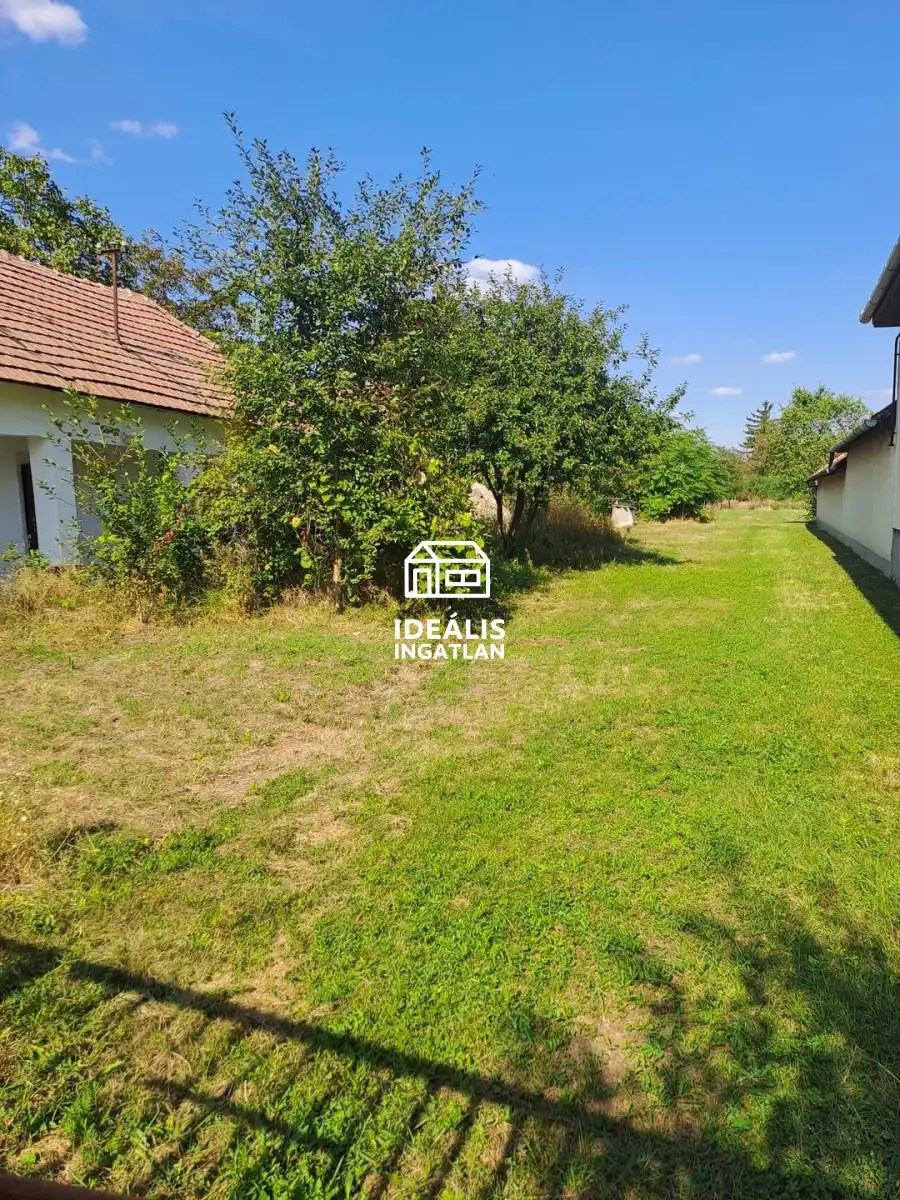 eladó vendéglátás, Poroszló