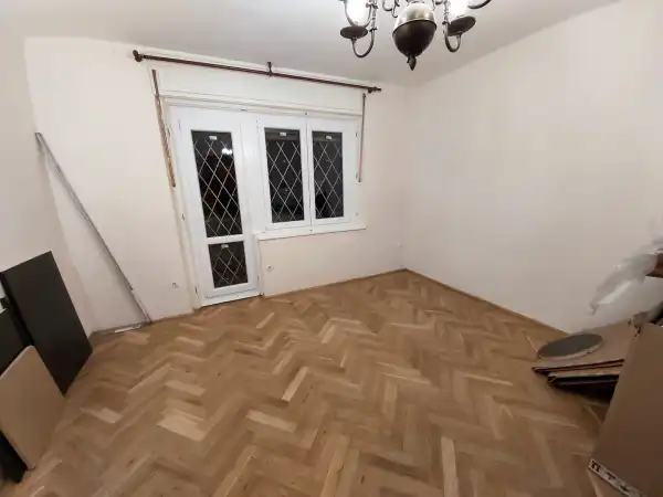 Kiadó téglalakás, Budapest, II. kerület 2 szoba 54 m² 250 E Ft/hó