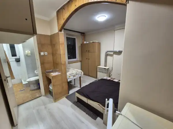 Kiadó téglalakás, Budapest, XIII. kerület 1 szoba 16 m² 130 E Ft/hó